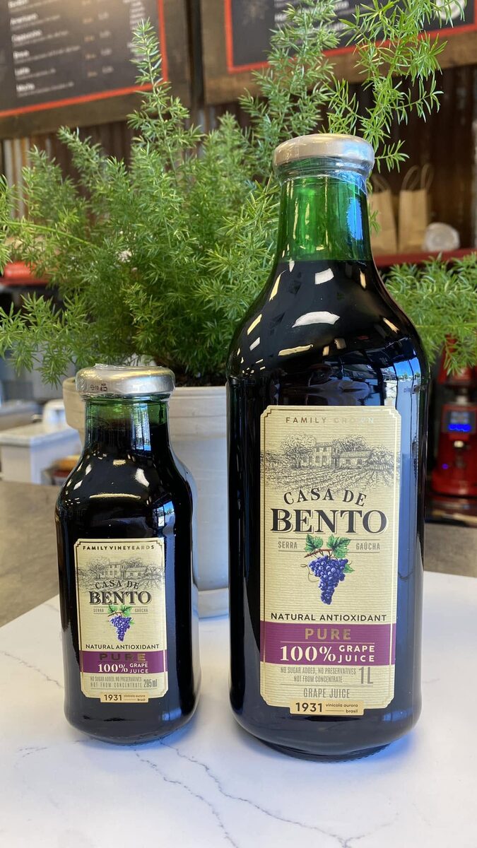 Casa de Bento grape juice